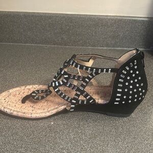 Dolce by Mojo Moxy glitzy shoes. Size 10M. Never worn.